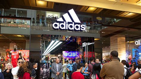 outlet adidas avellaneda|adidas argentina stores.